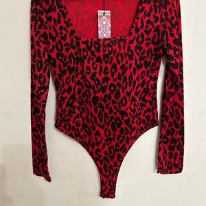 Boohoo Red Animal Print  Bodysuit NWT Women Size 10